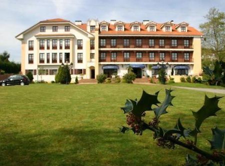 Apartamentos Club Condal Комільяс Екстер'єр фото